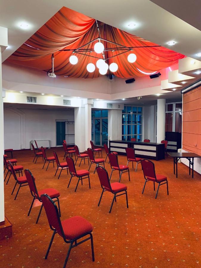 Hotel Victoria Cluj-Napoca Ngoại thất bức ảnh
