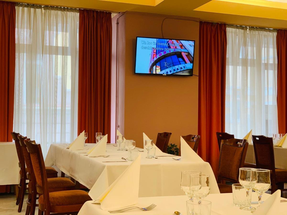 Hotel Victoria Cluj-Napoca Ngoại thất bức ảnh